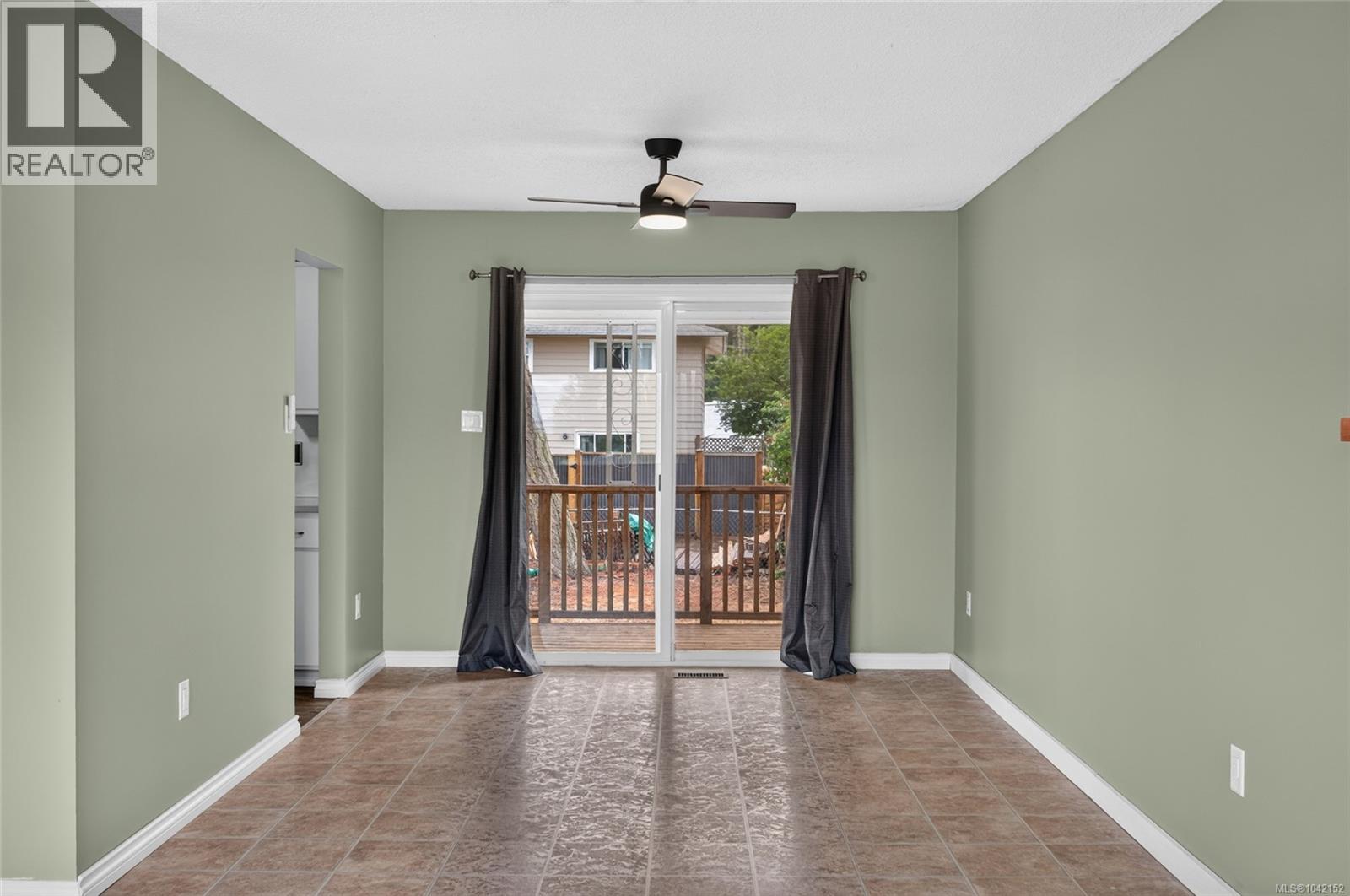 156 Moss Ave - 7