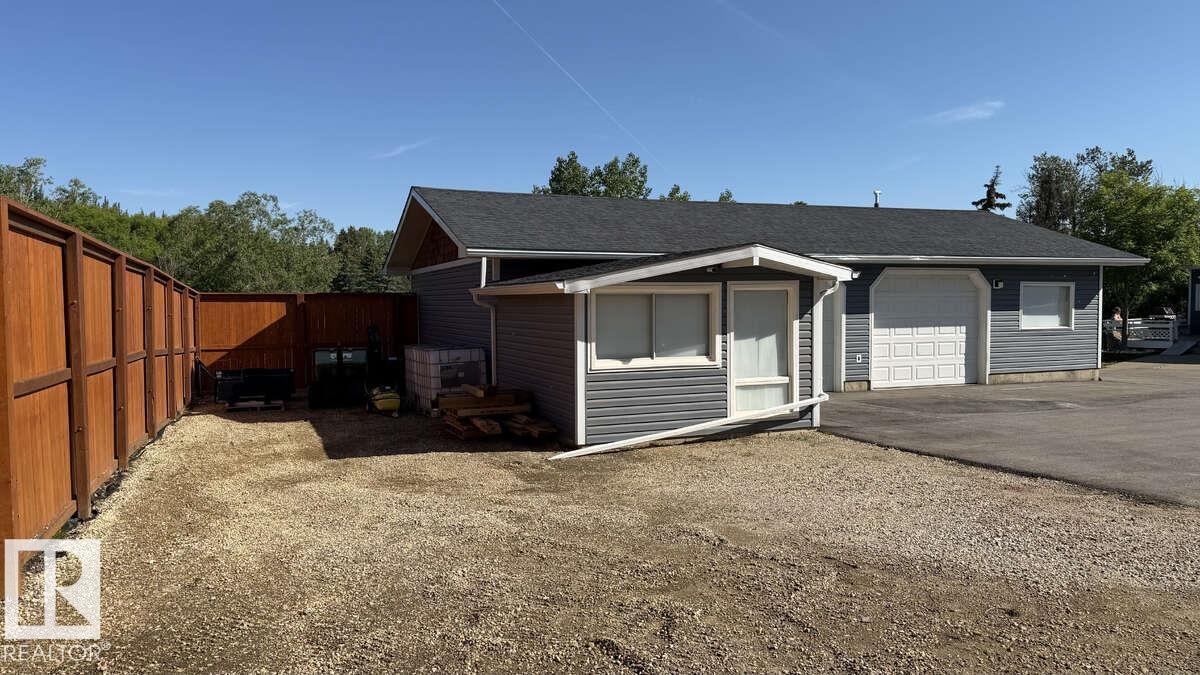 25032 Richfield RD - 11