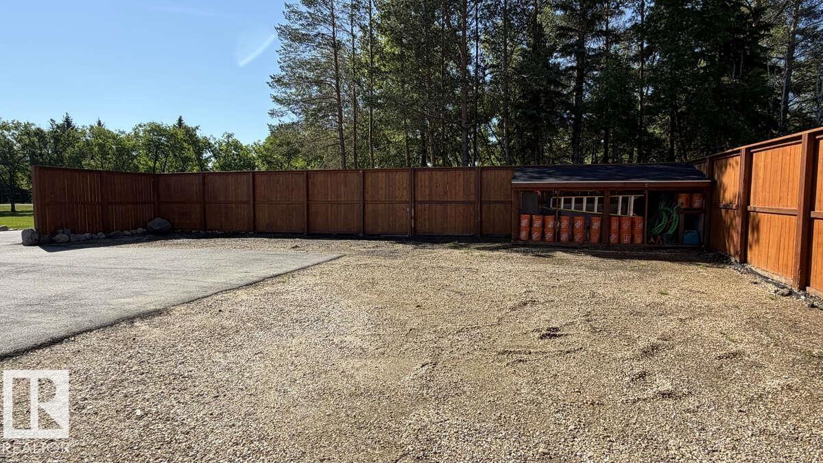 25032 Richfield RD - 13