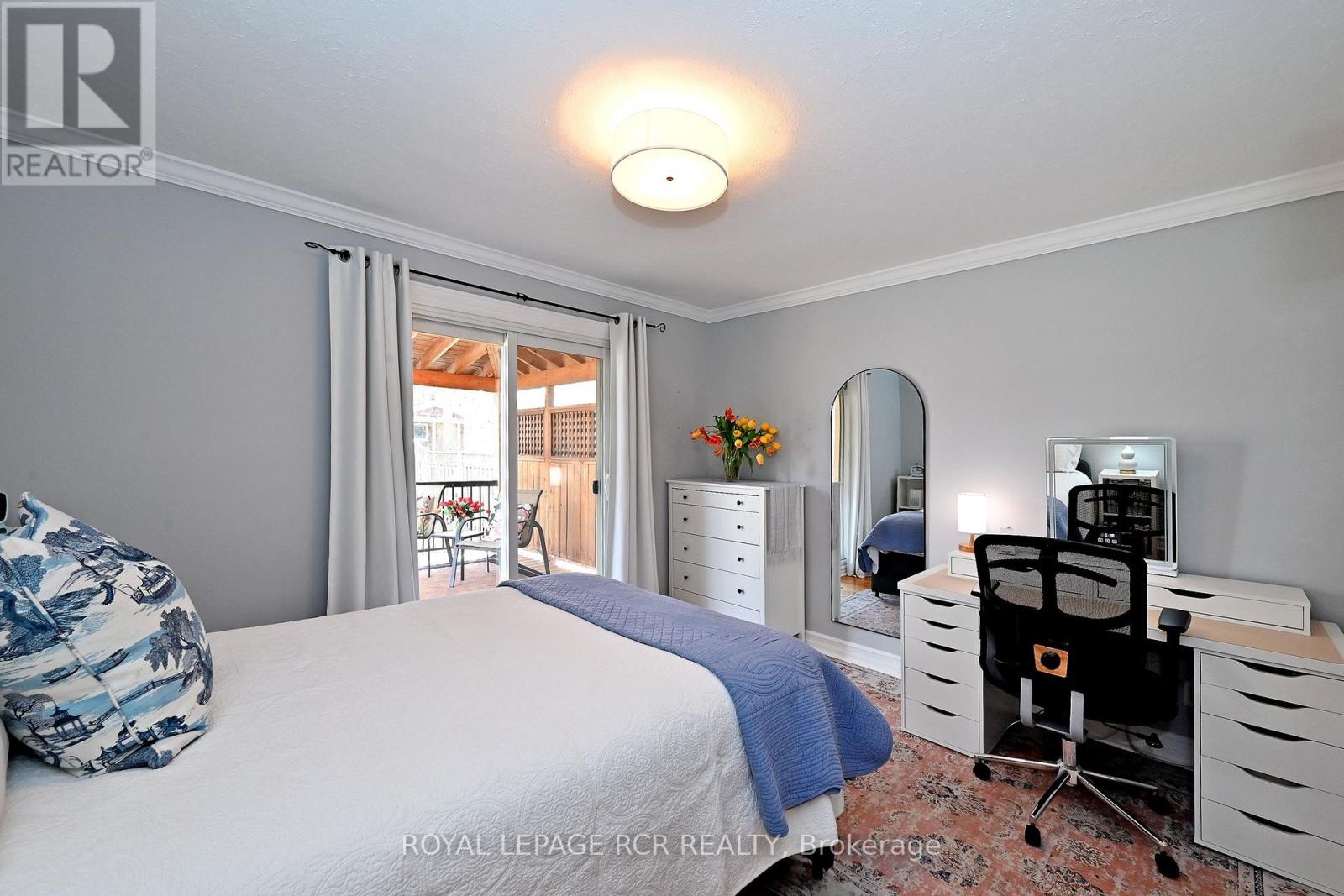 87 RICHARDSON DRIVE - 17
