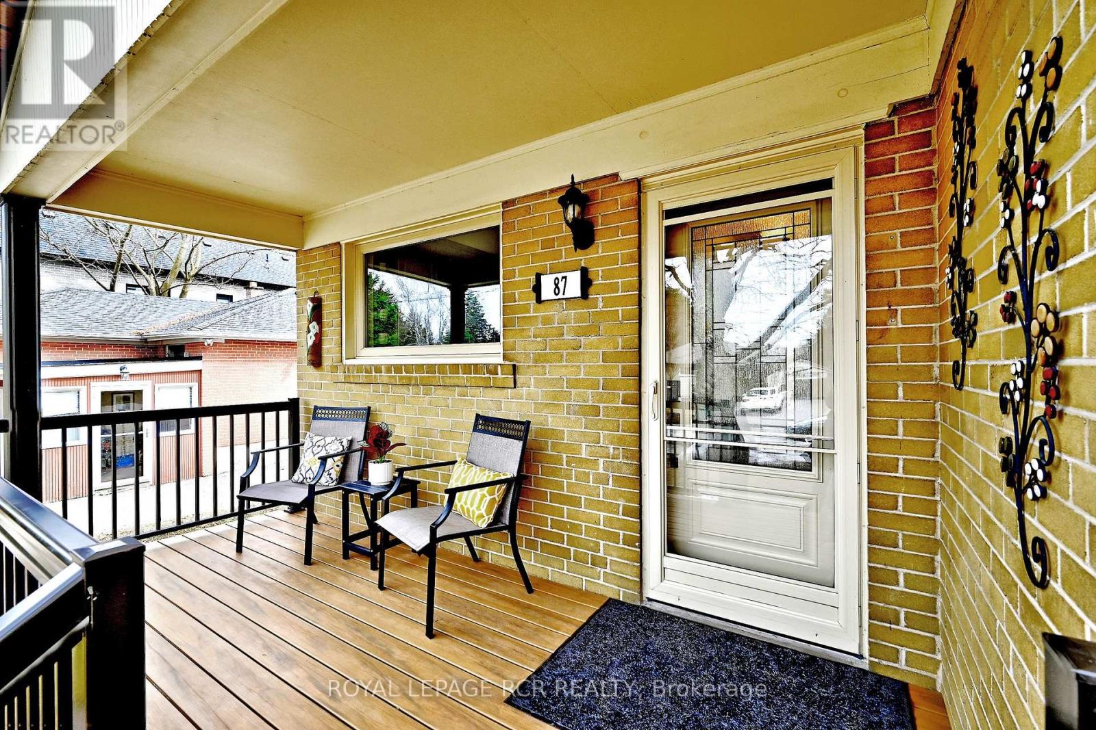 87 RICHARDSON DRIVE - 3