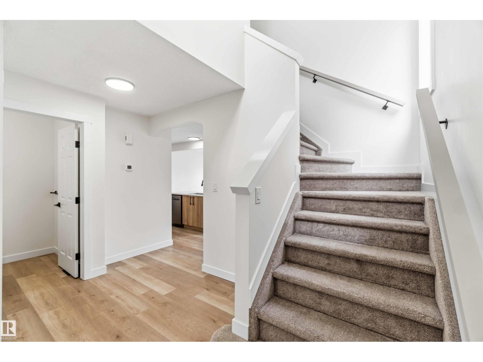 299 WESTWOOD PT - photo 3