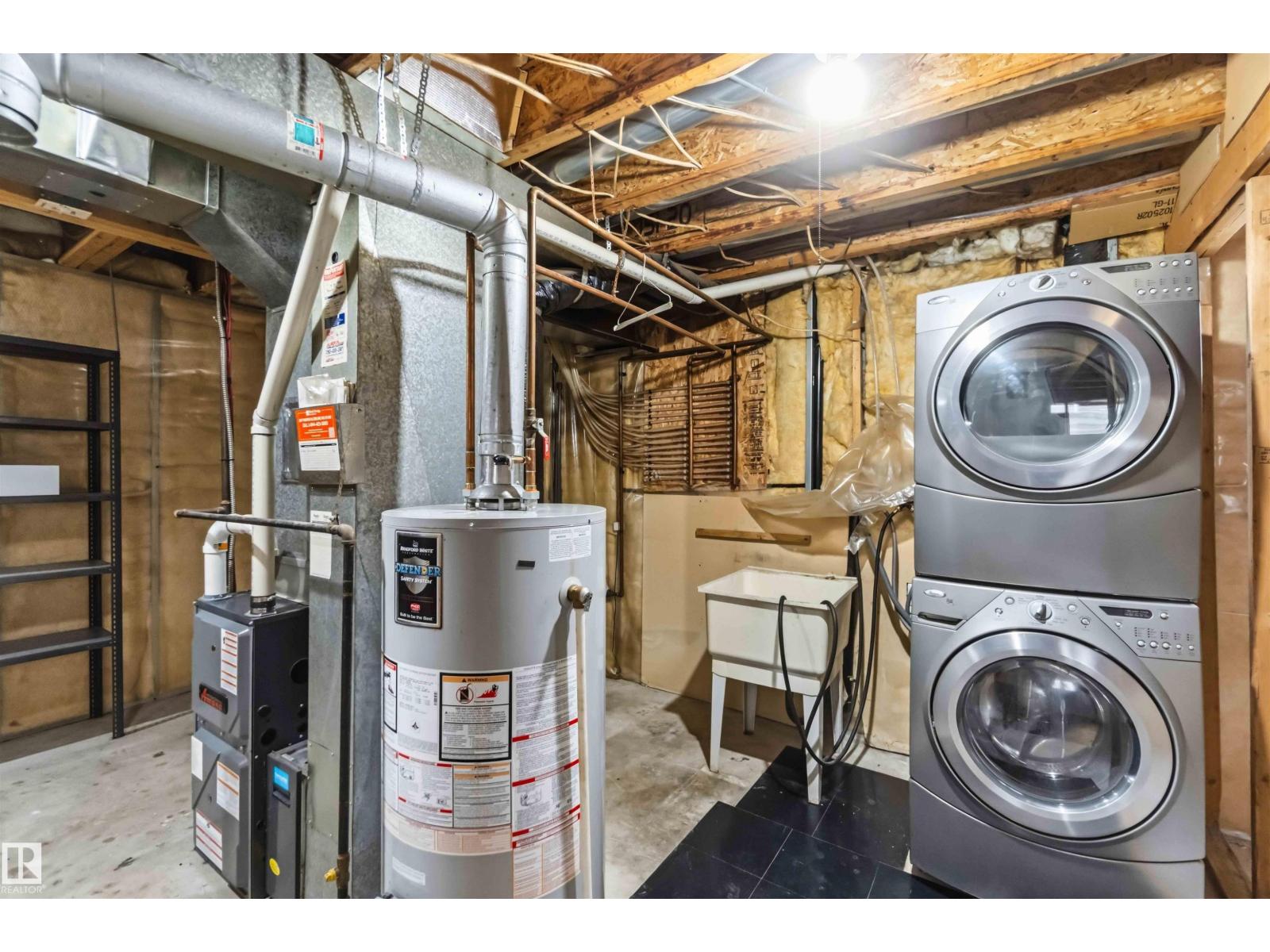 299 WESTWOOD PT — photo 45