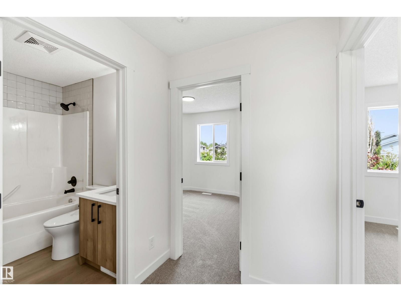 299 WESTWOOD PT — photo 30