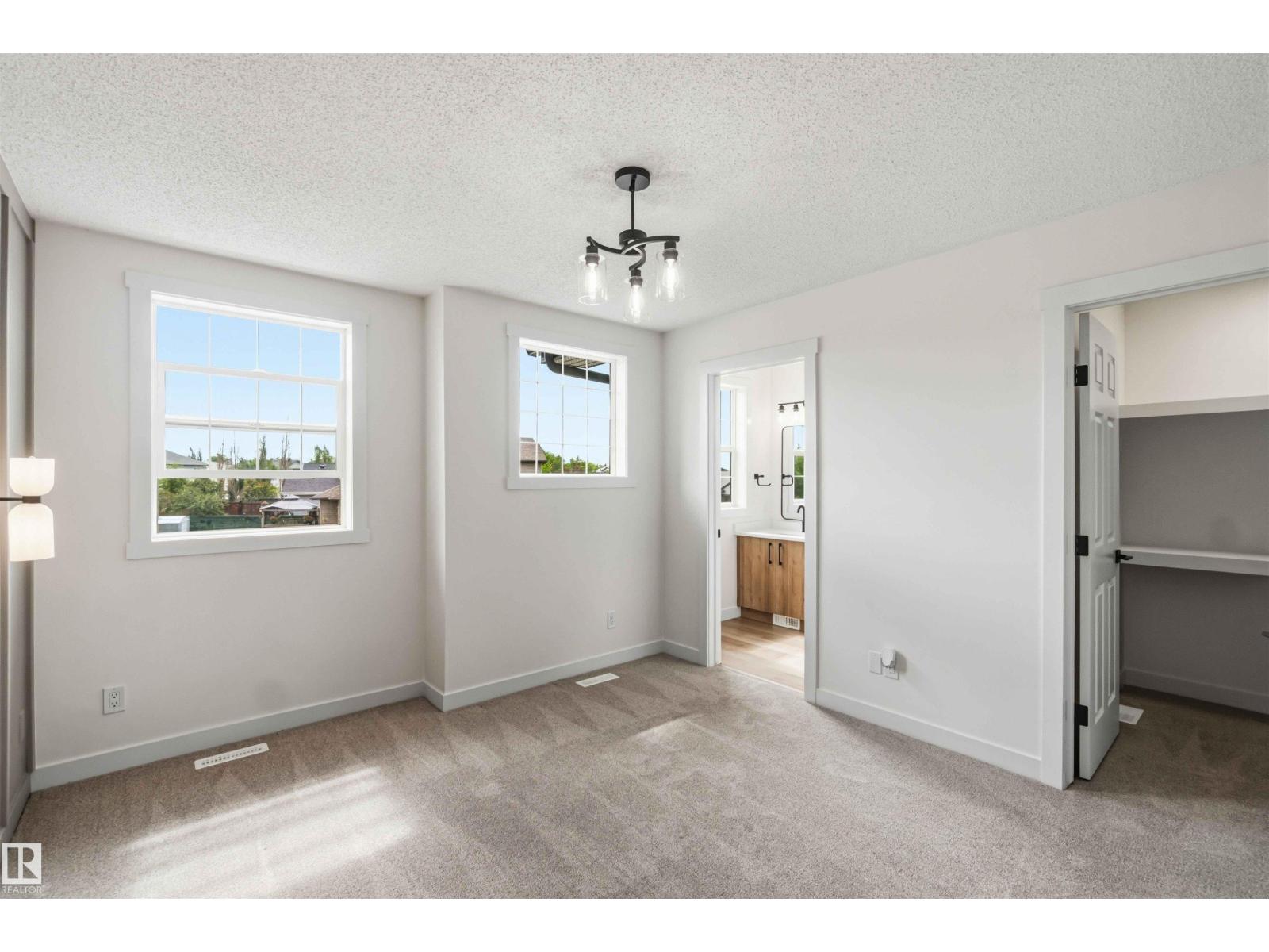 299 WESTWOOD PT — photo 38