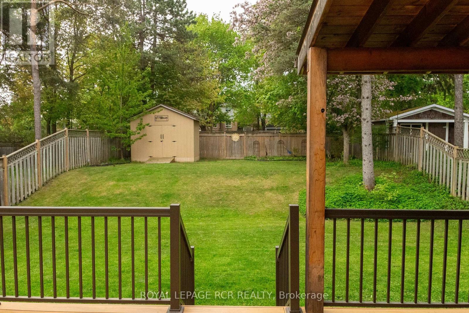 87 RICHARDSON DRIVE - 44
