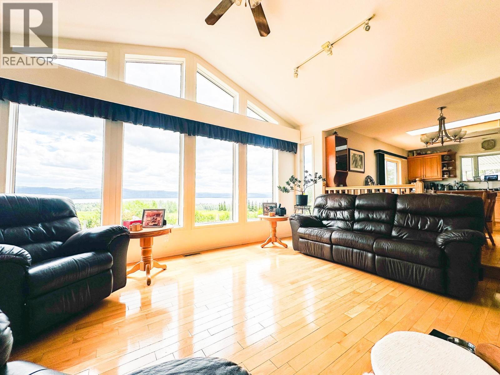 7120 BROWN ROAD - 8