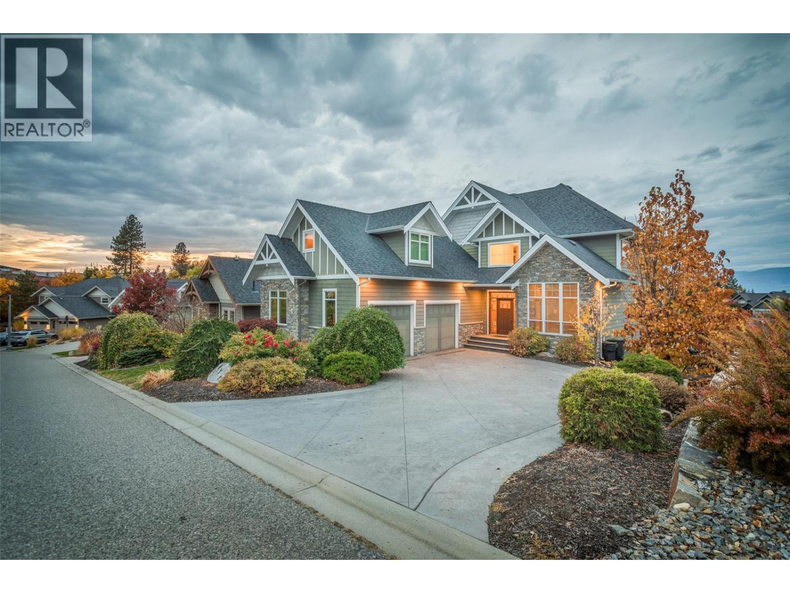 #171 515 Wren Place - 1