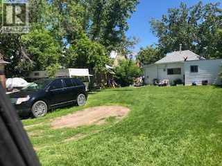 4617 2 Street W - photo 2