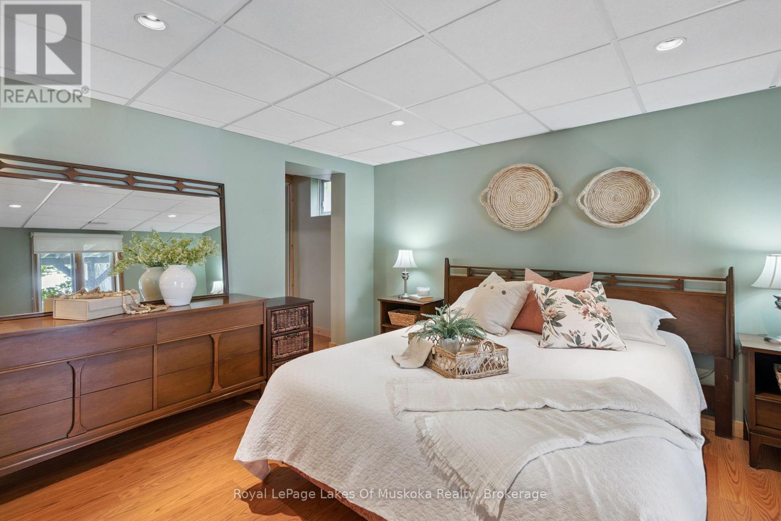 1082 KAWAGAMA LAKE ROAD - 22