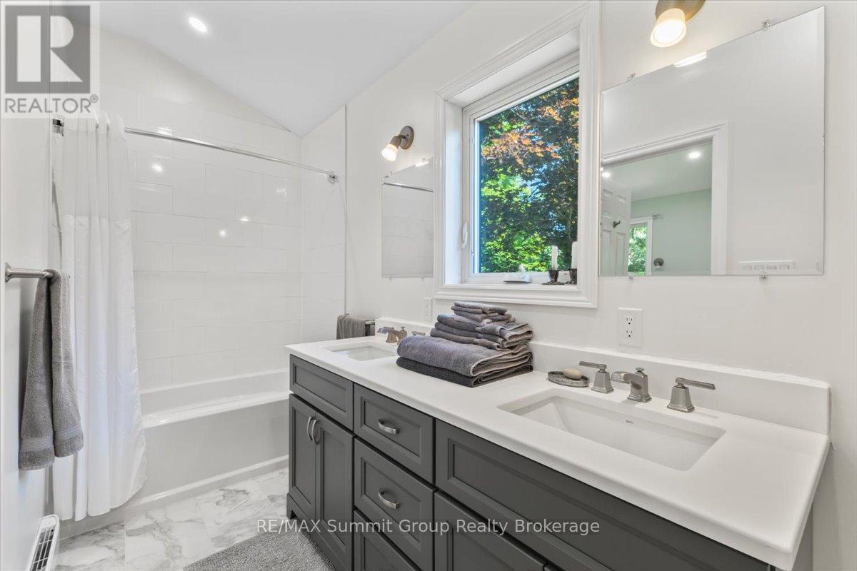 123 AMIK COURT - 18
