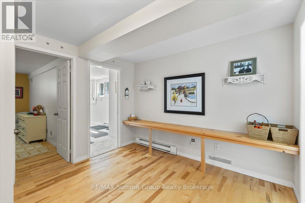 123 AMIK COURT - 22