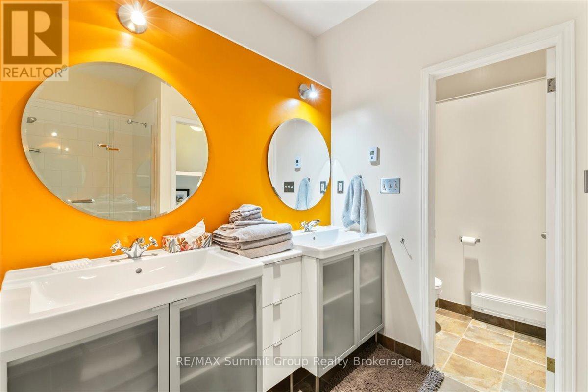 123 AMIK COURT - 28