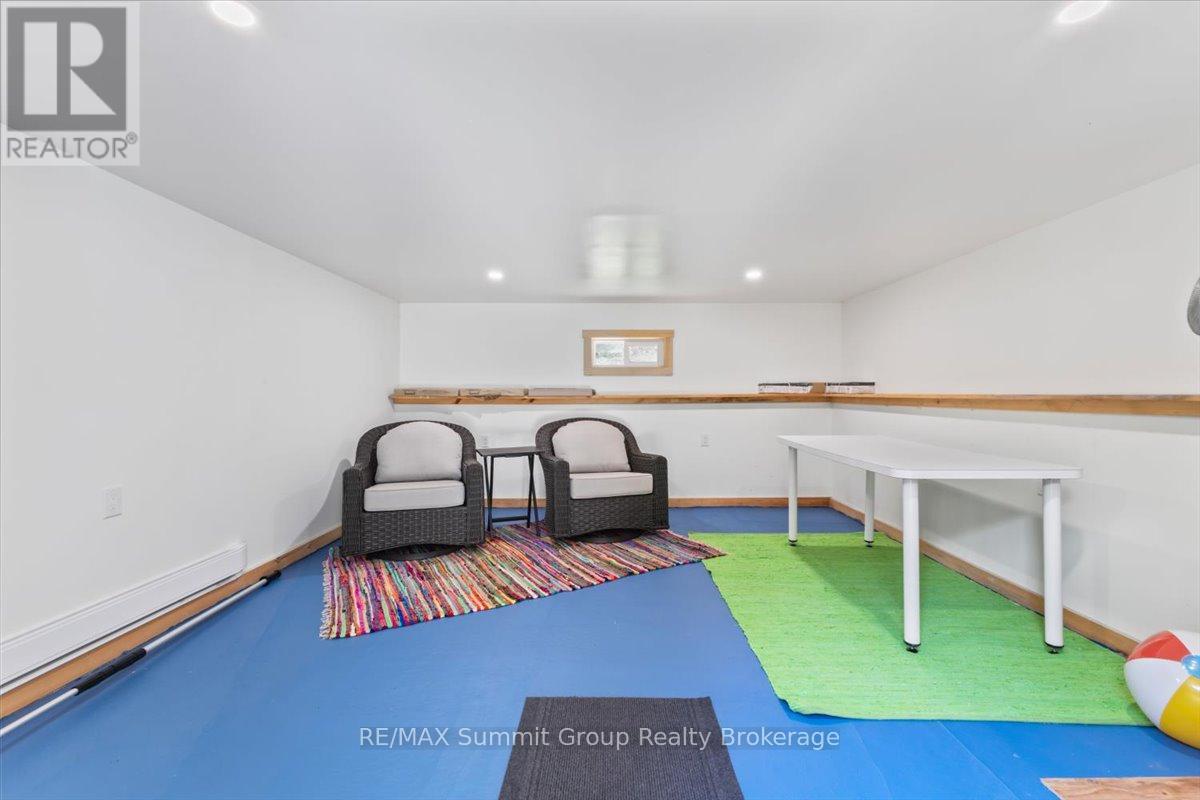 123 AMIK COURT - 30