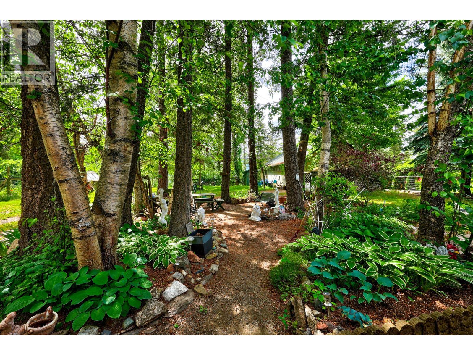 4341 Dunsmuir Road Road - 39