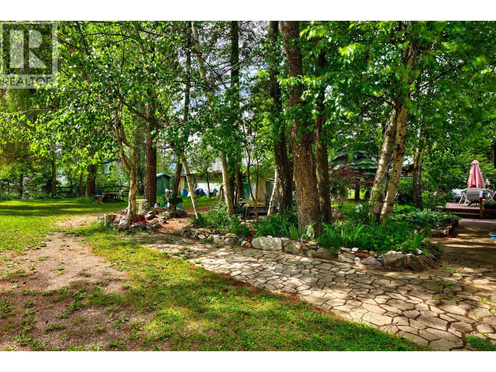4341 Dunsmuir Road Road - 32