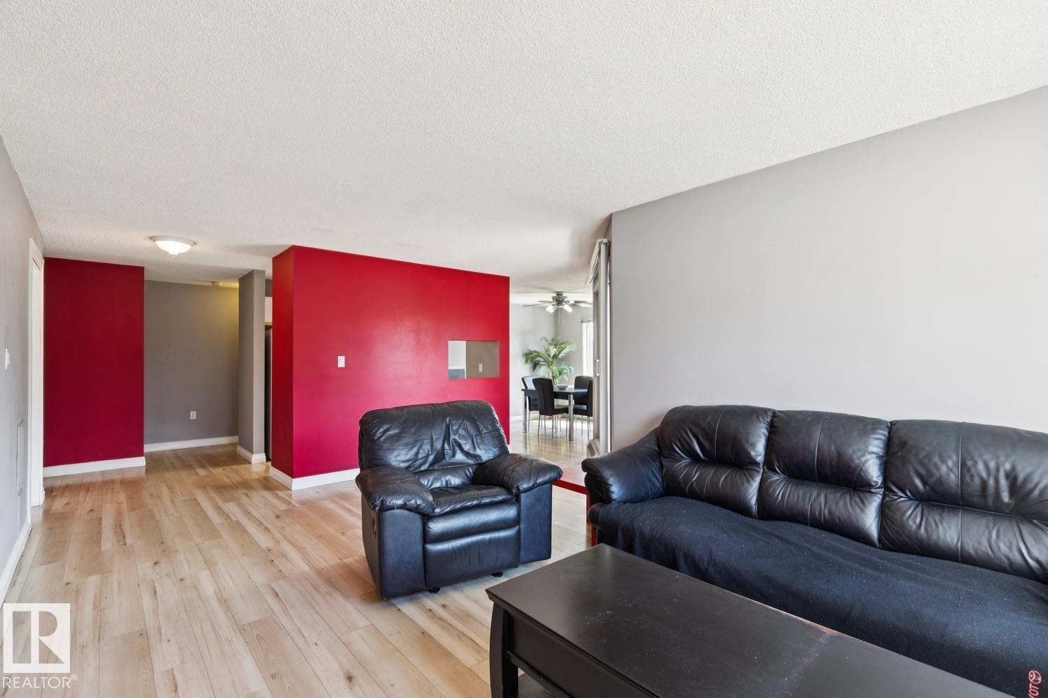 #239 10636 120 ST NW - 11