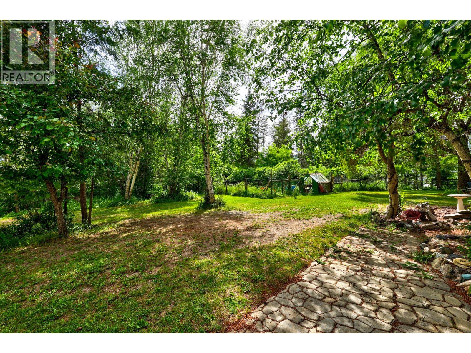4341 Dunsmuir Road Road - 31