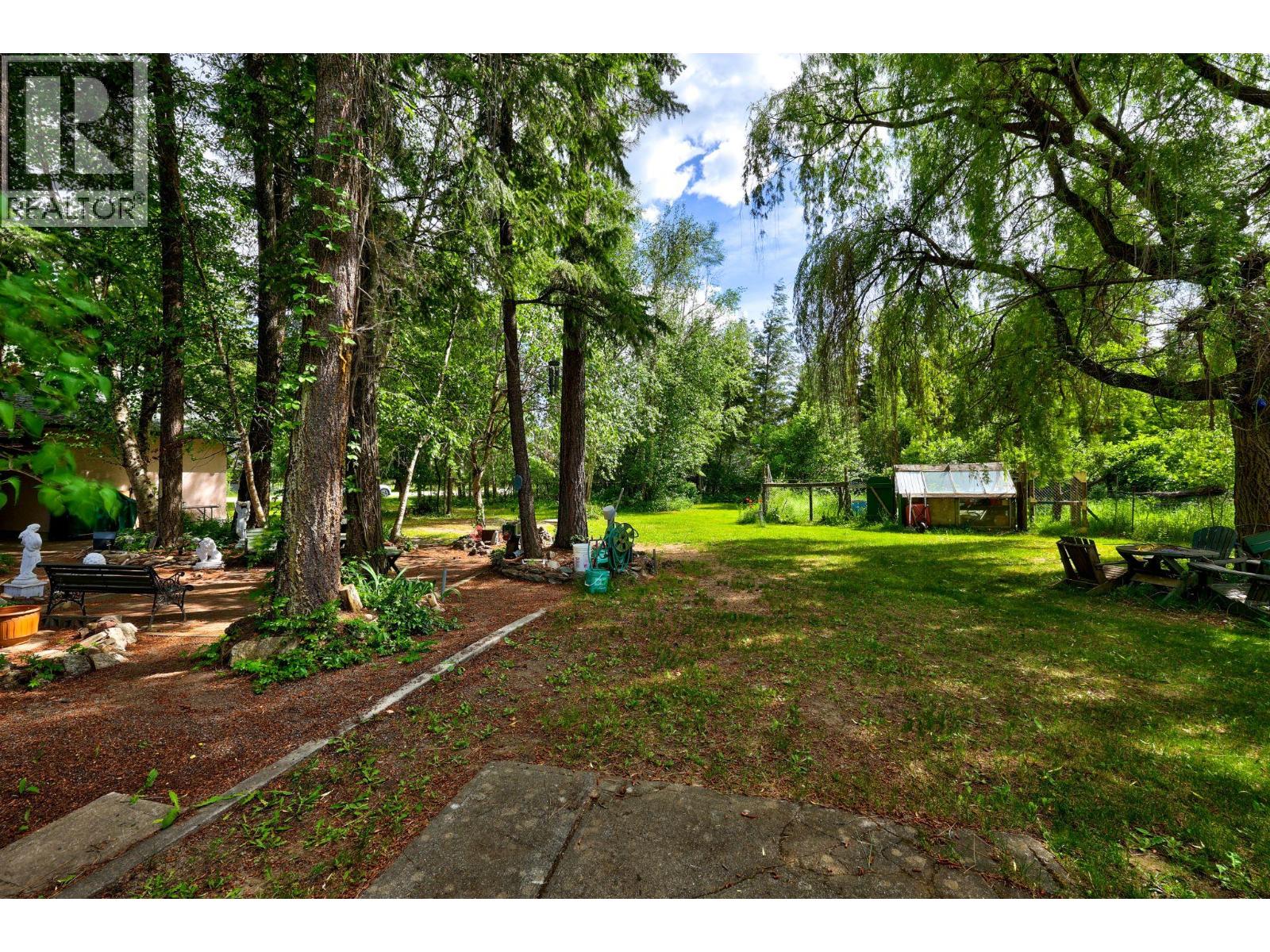4341 Dunsmuir Road Road - 36