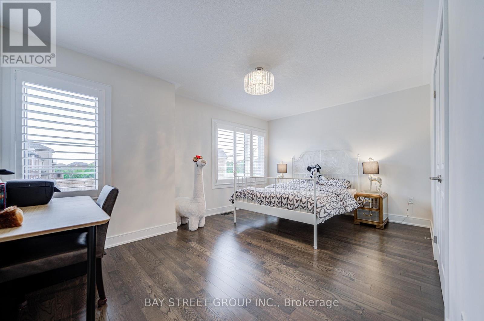 237 BEN SINCLAIR AVENUE - 21