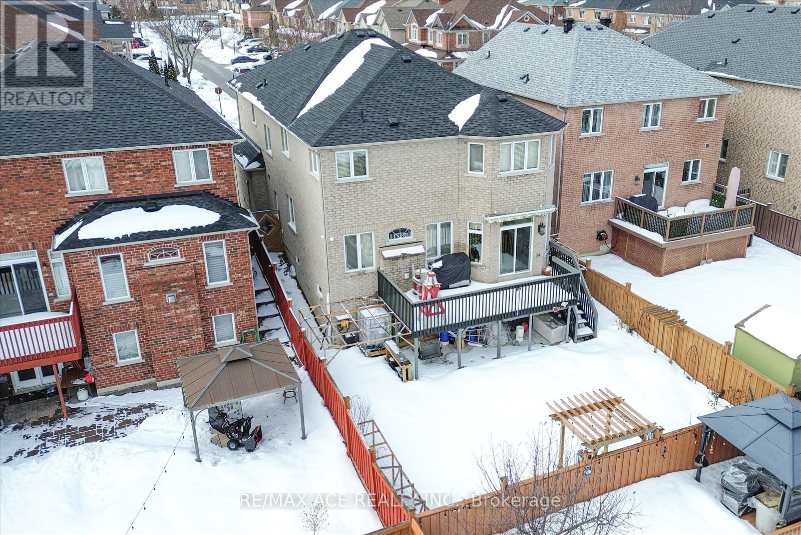 149 RIVERWALK DRIVE - 37