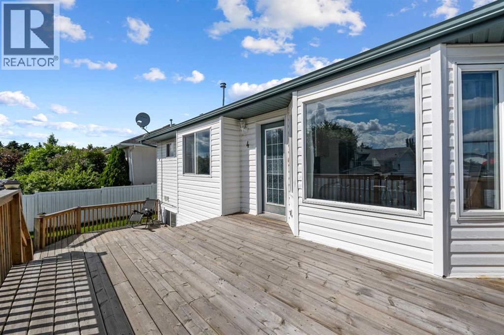 4 Allan Crescent - photo 5