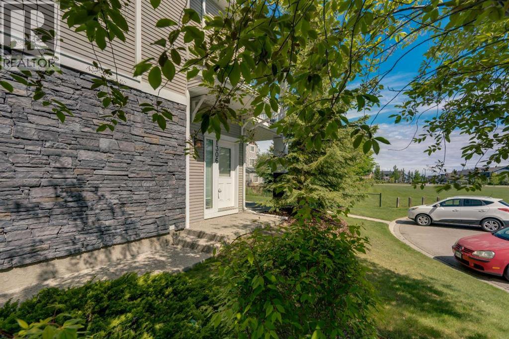 #1306 281 Cougar Ridge Drive SW - 44
