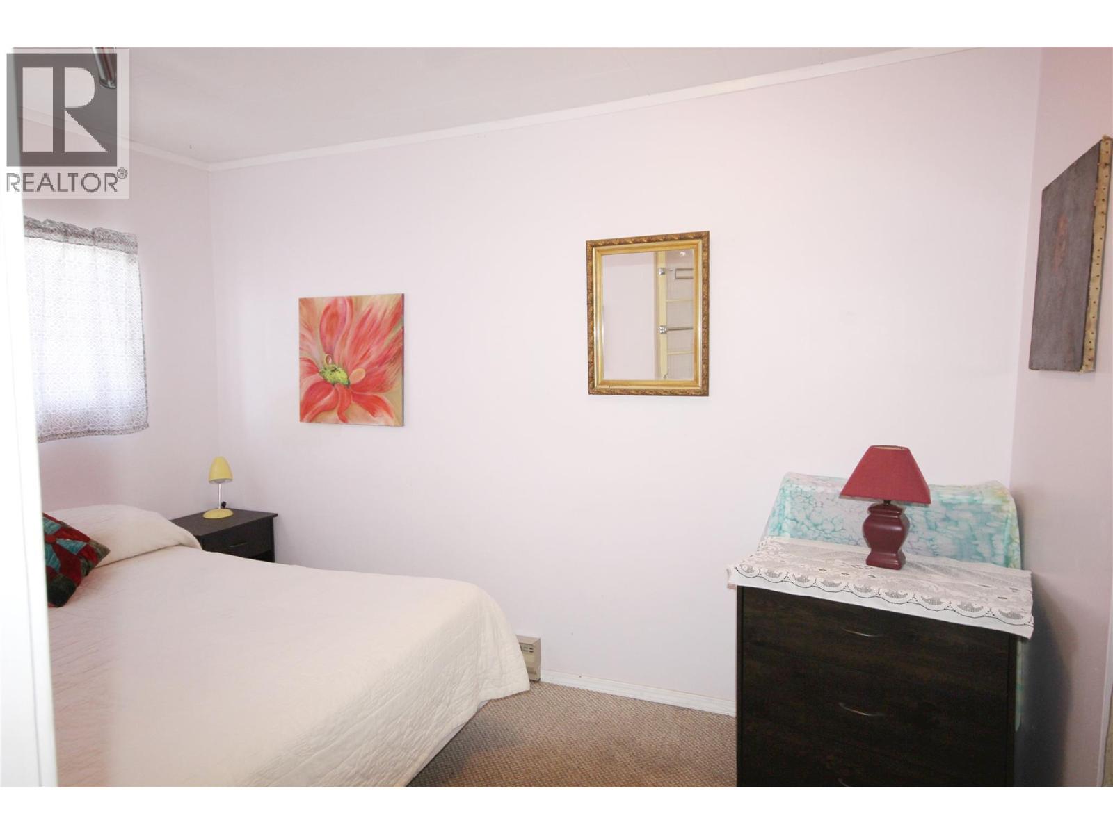 402 CONKLIN Avenue - 20