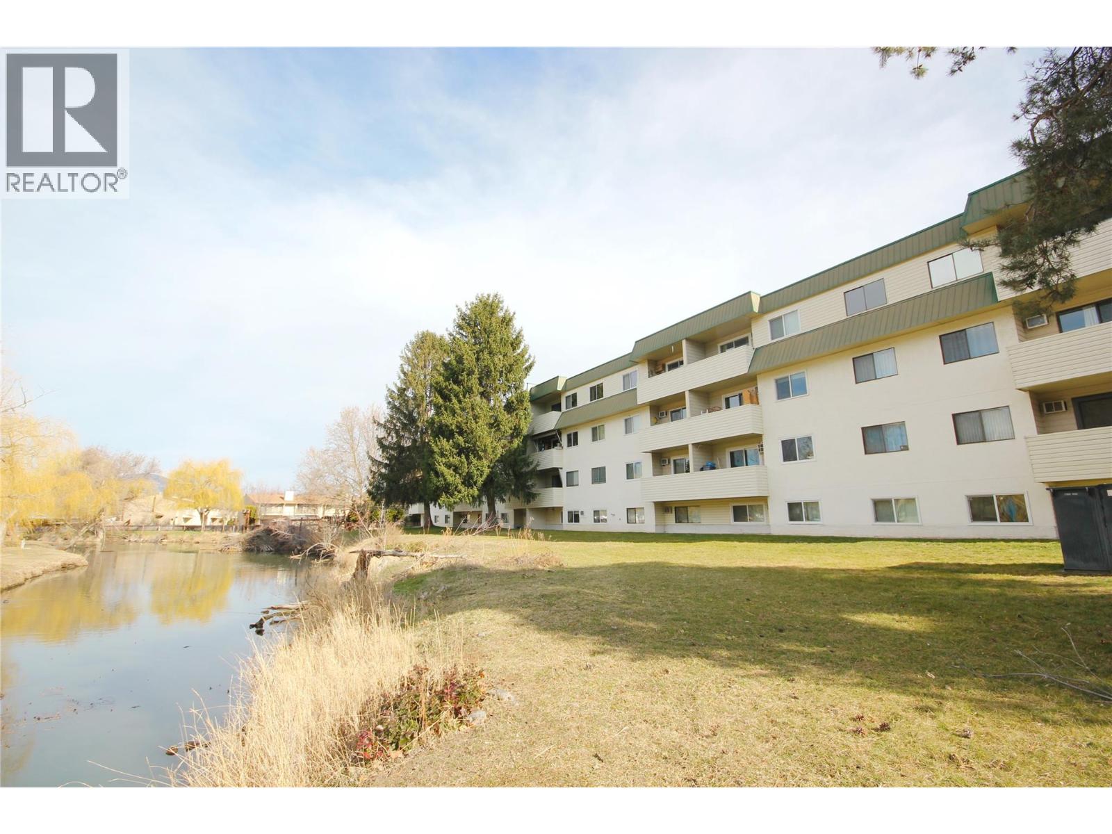#402 150 Skaha Place - 2
