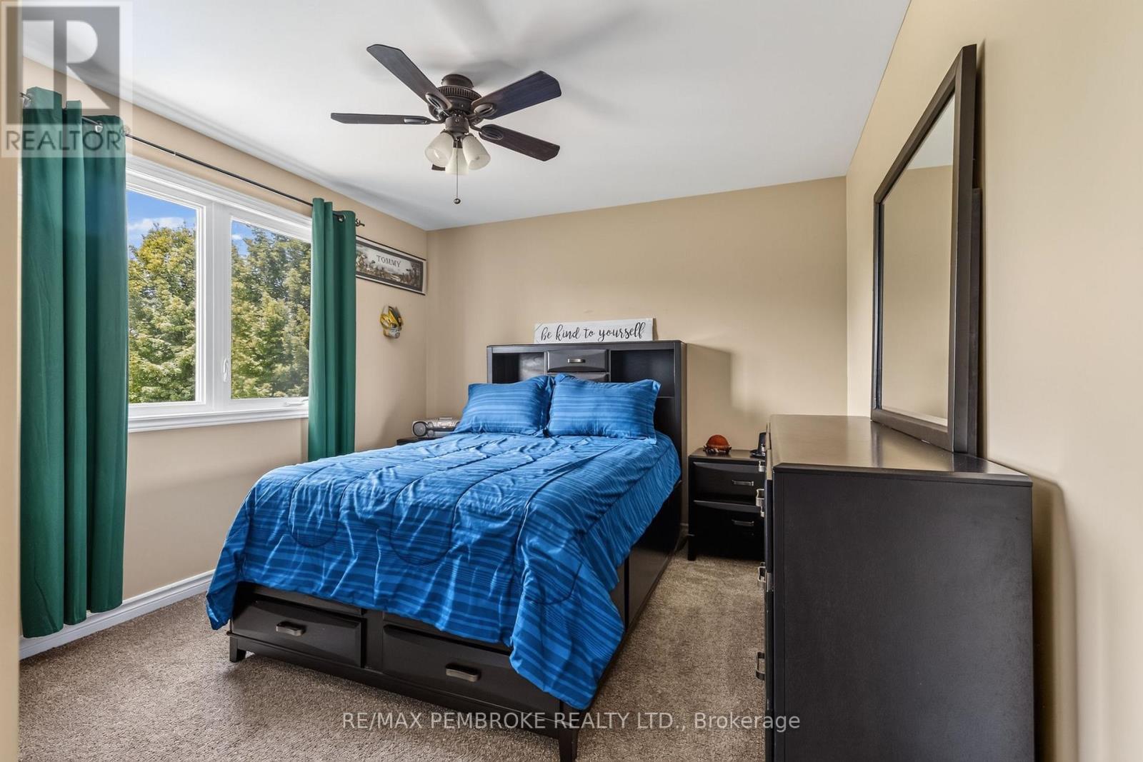 9 HERON DRIVE - 27