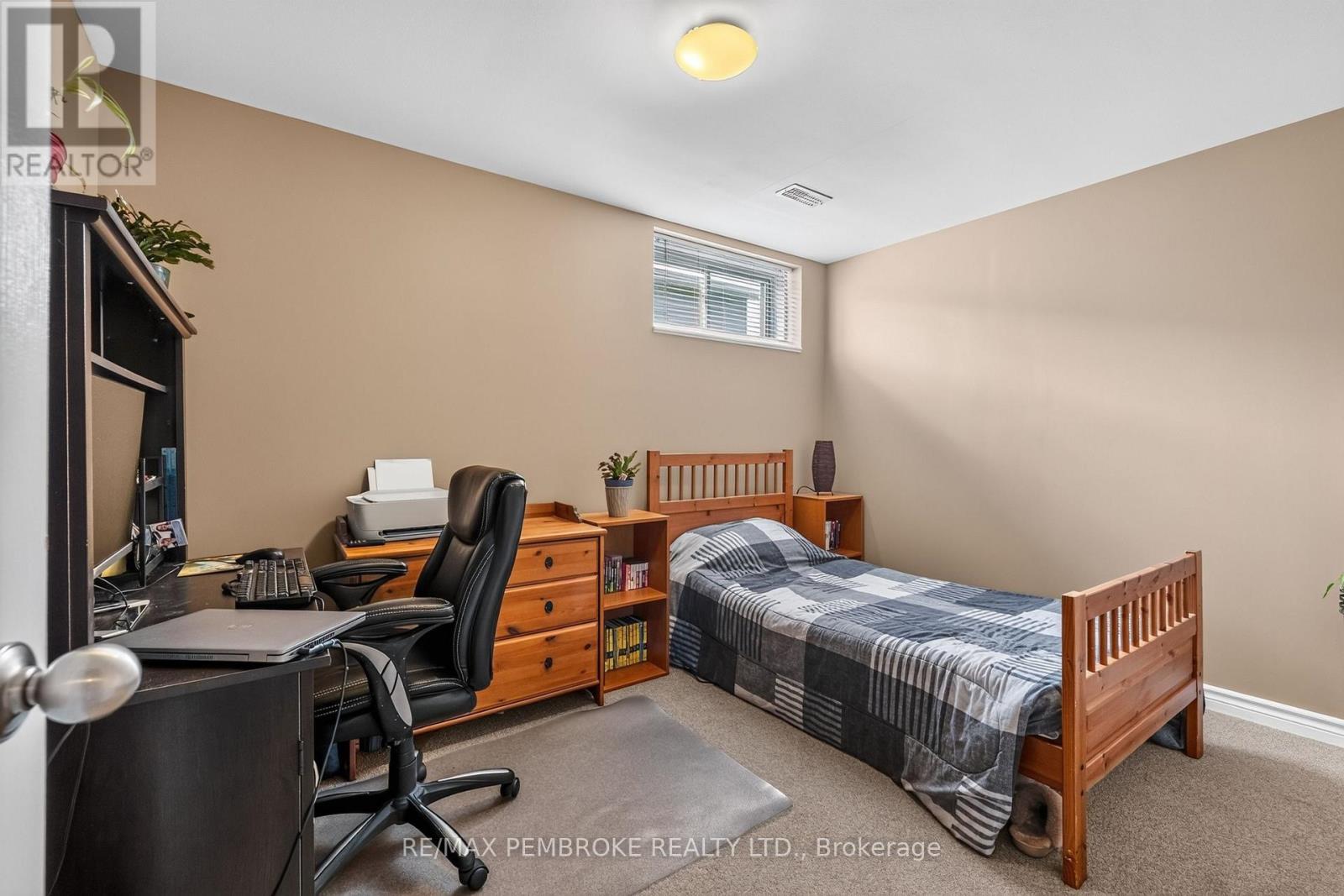 9 HERON DRIVE - 37