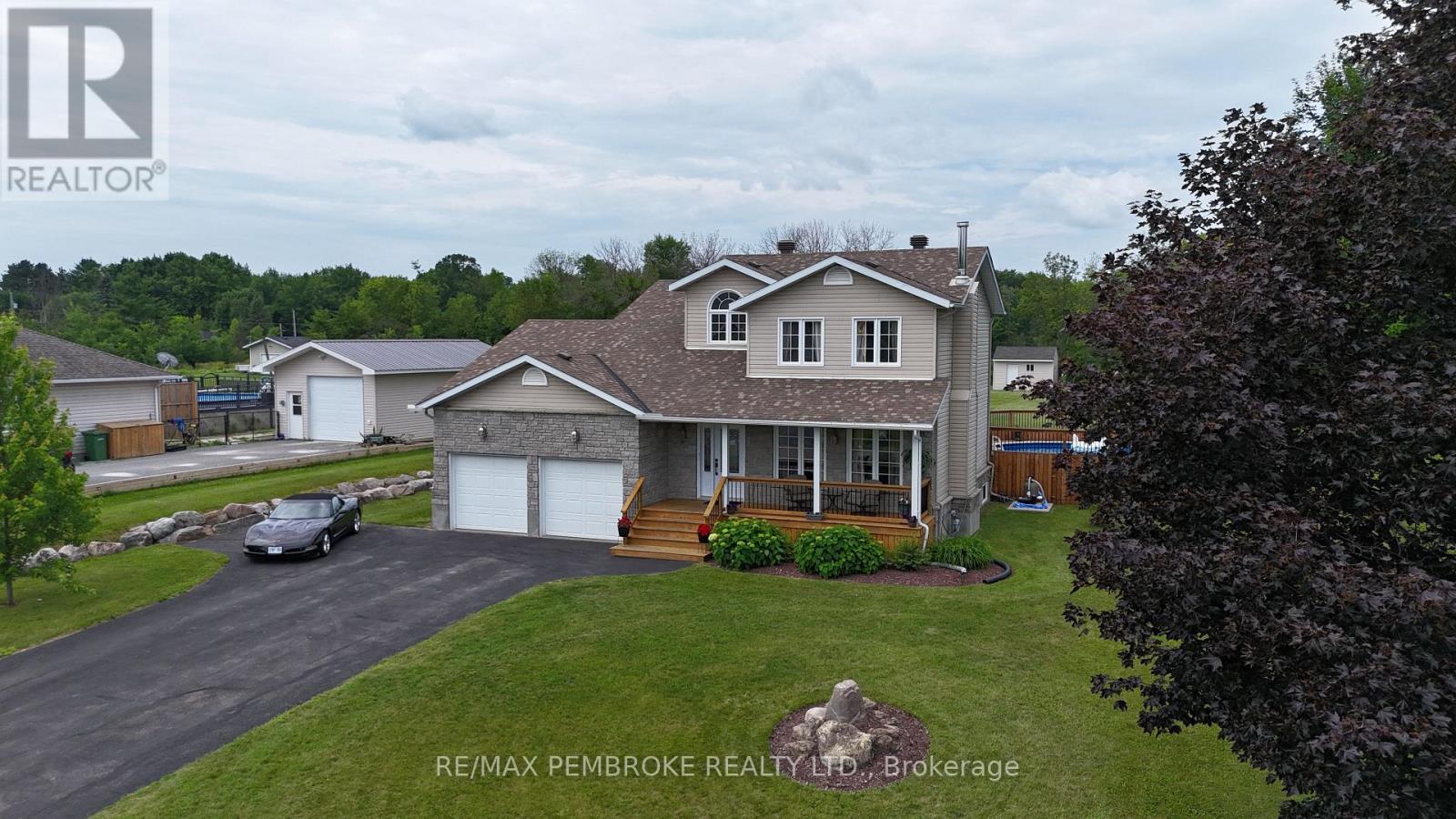 9 HERON DRIVE - 4