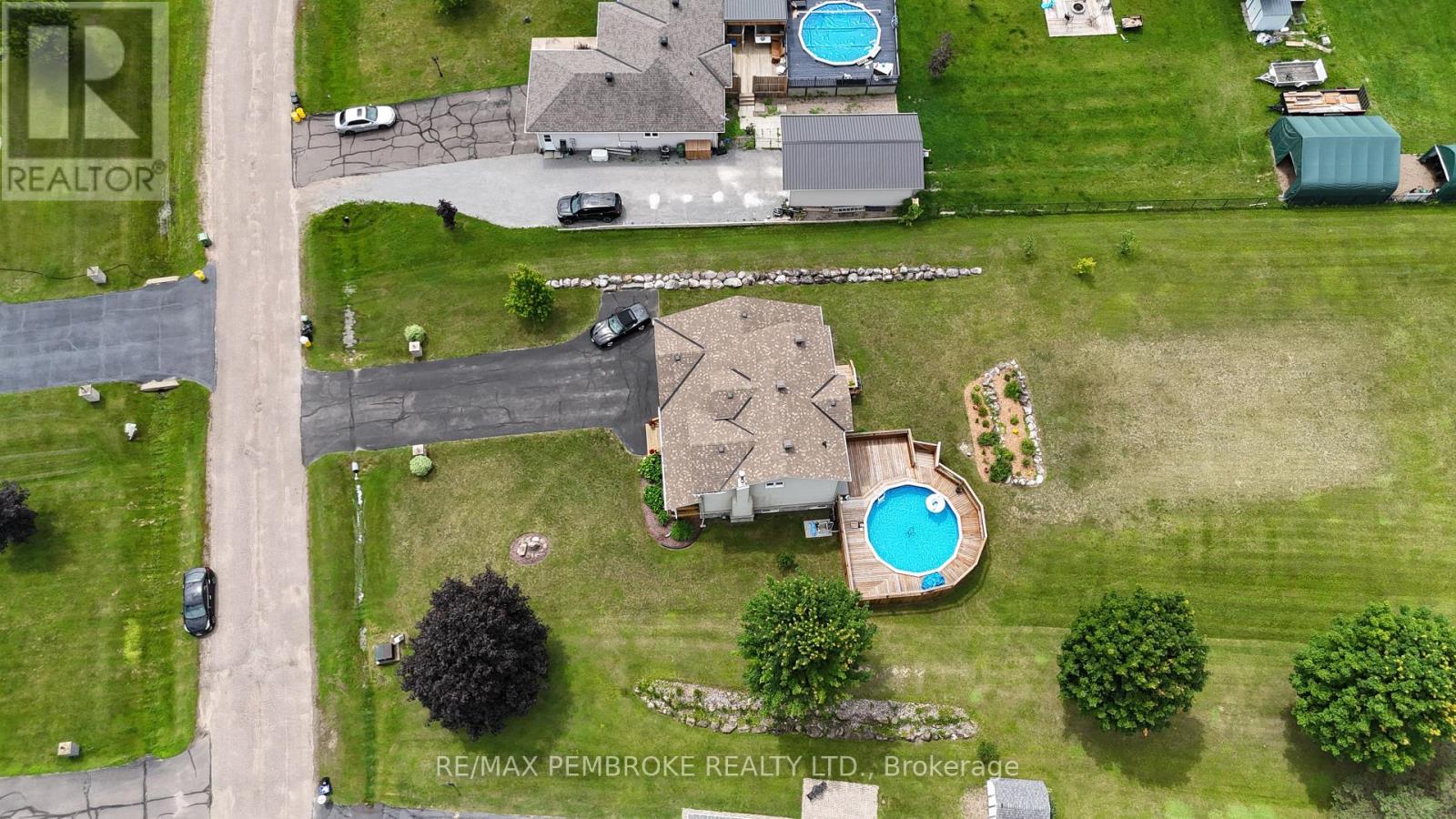 9 HERON DRIVE - 47