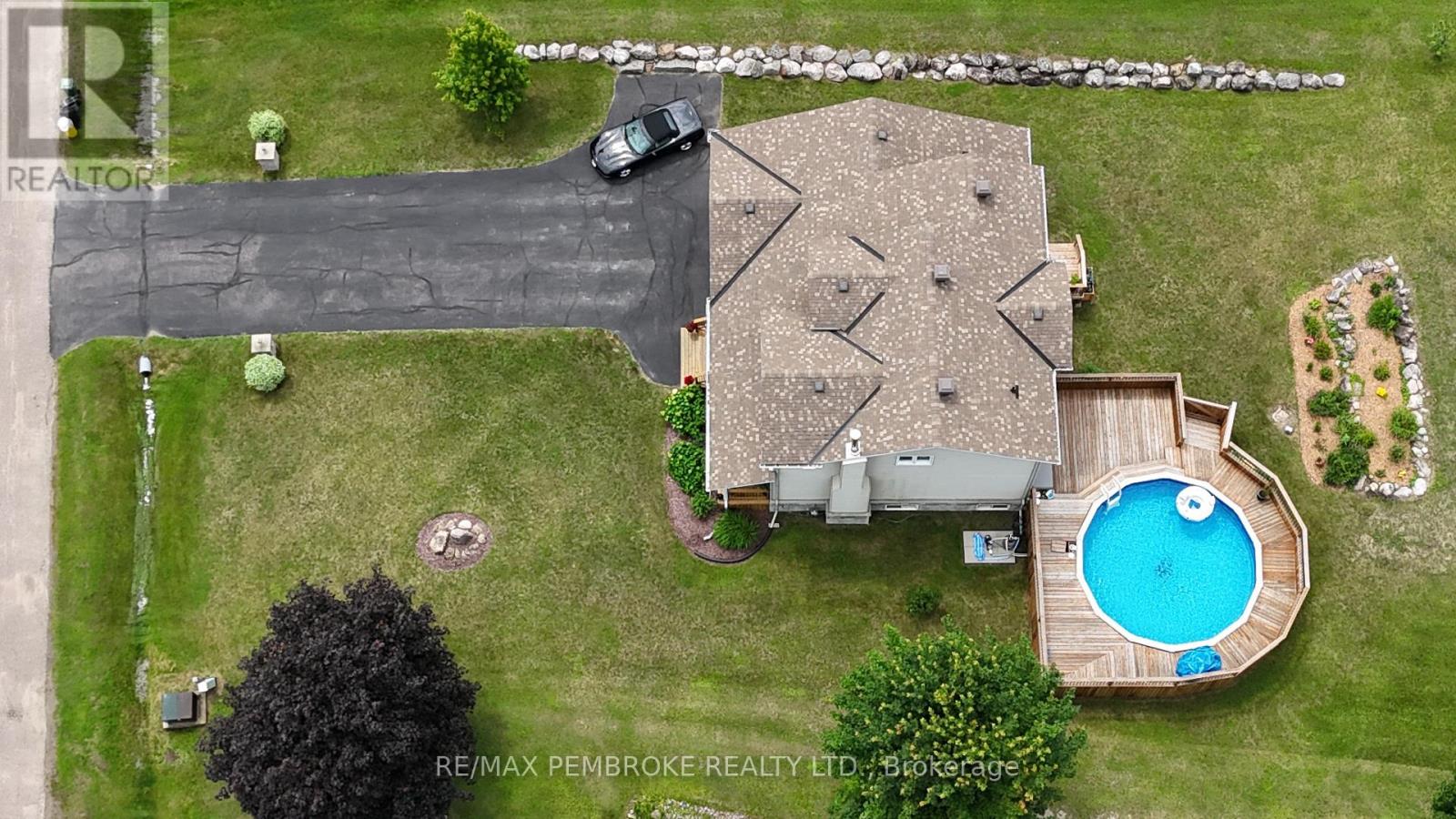 9 HERON DRIVE - 48