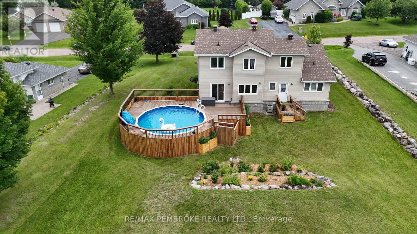 9 HERON DRIVE - 49