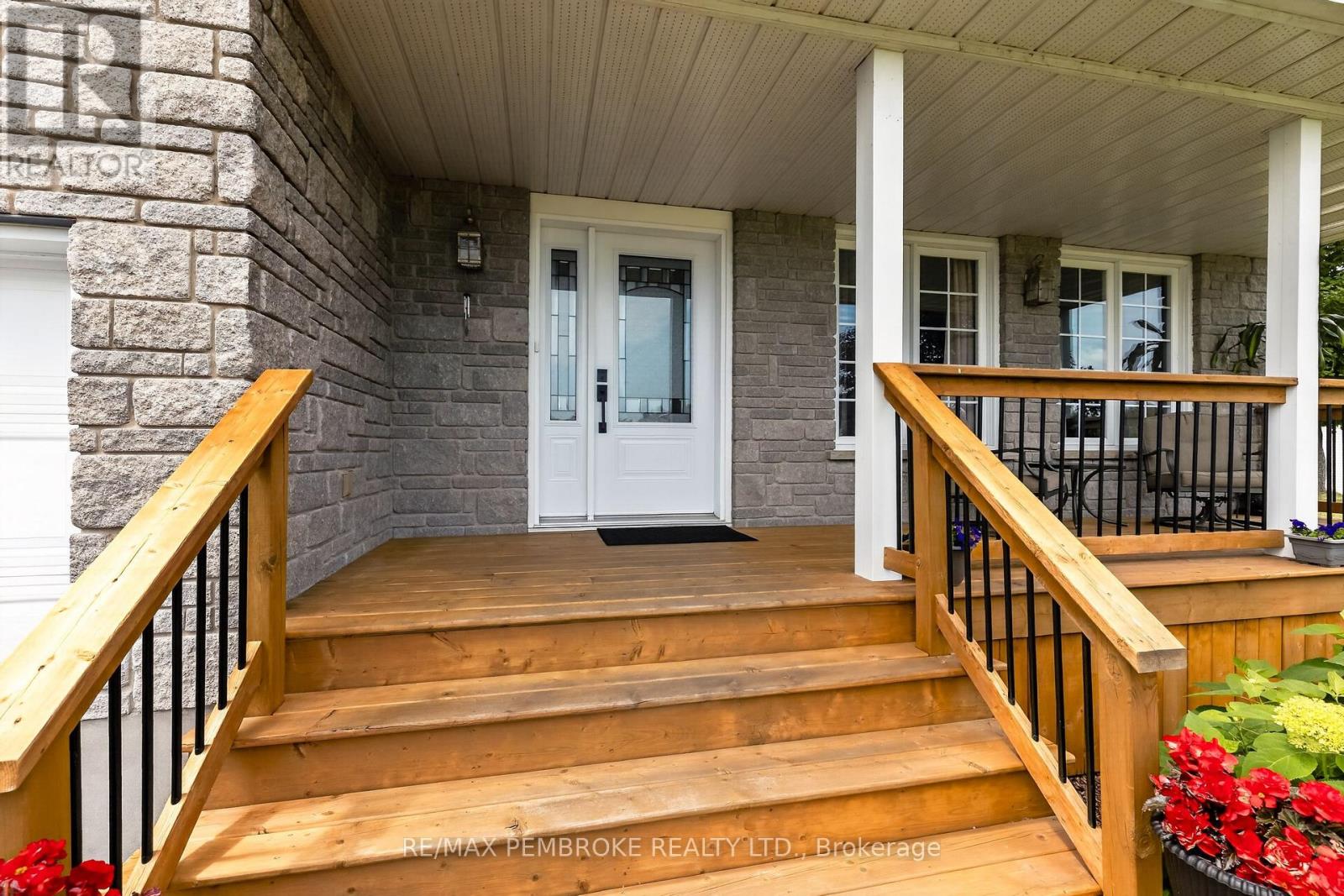 9 HERON DRIVE - 6