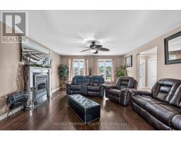 9 Heron Drive, Laurentian Valley, ON K8A8N8 Photo 11
