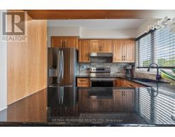 9 Heron Drive, Laurentian Valley, ON K8A8N8 Photo 13