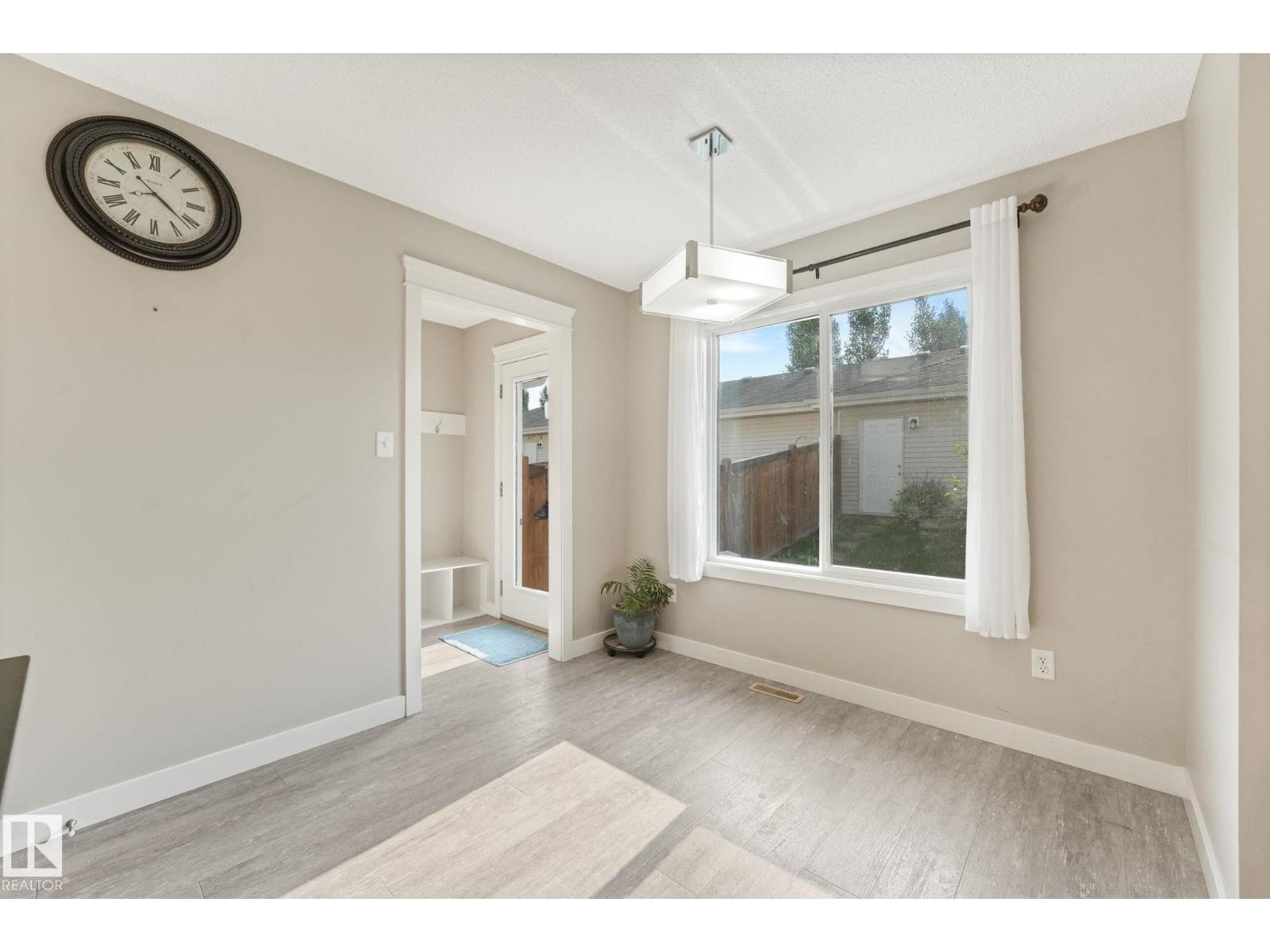 1251 163 ST SW - 20
