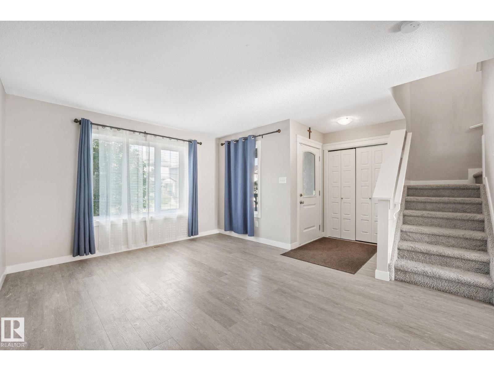 1251 163 ST SW - 10