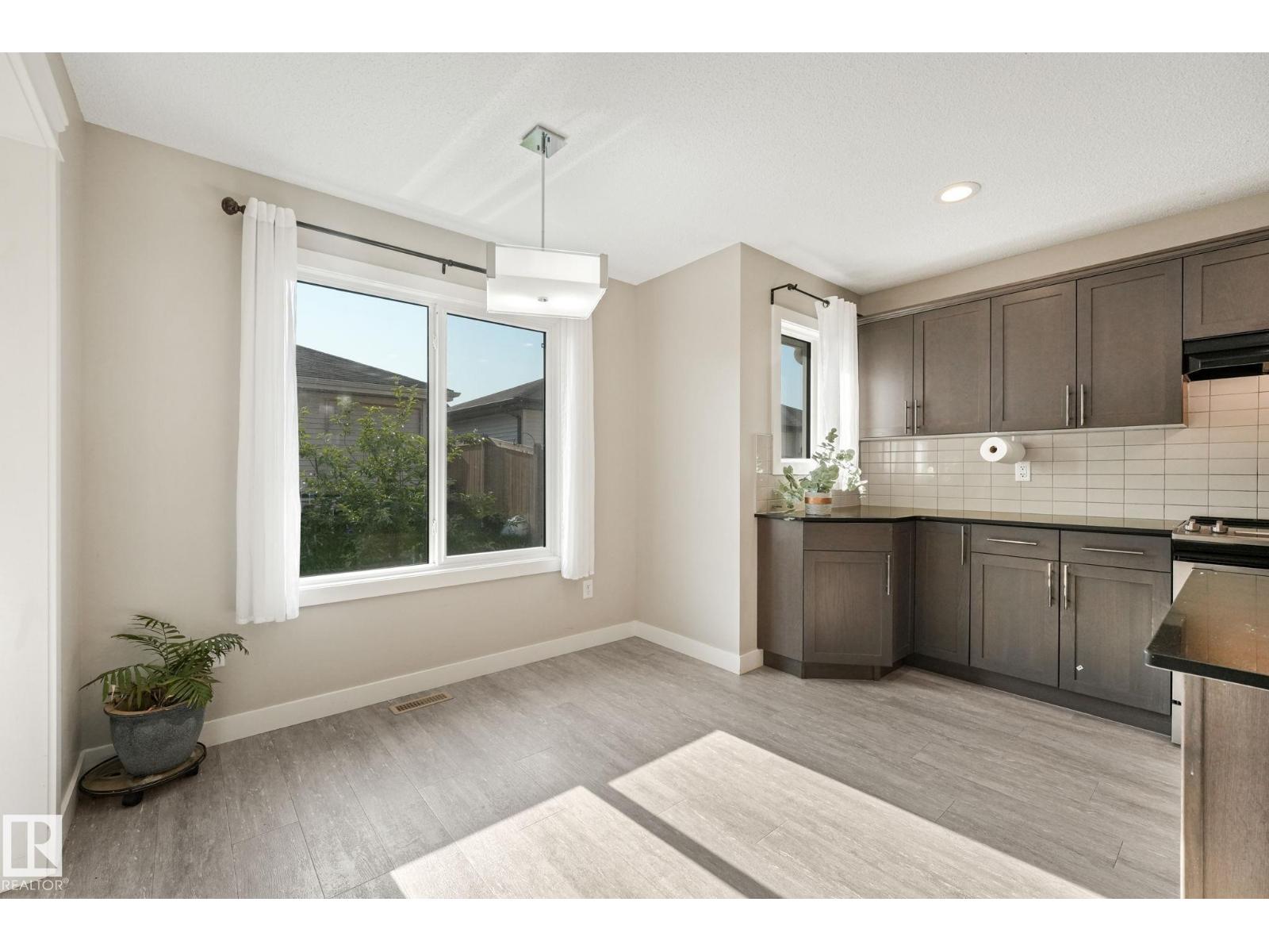 1251 163 ST SW - 19
