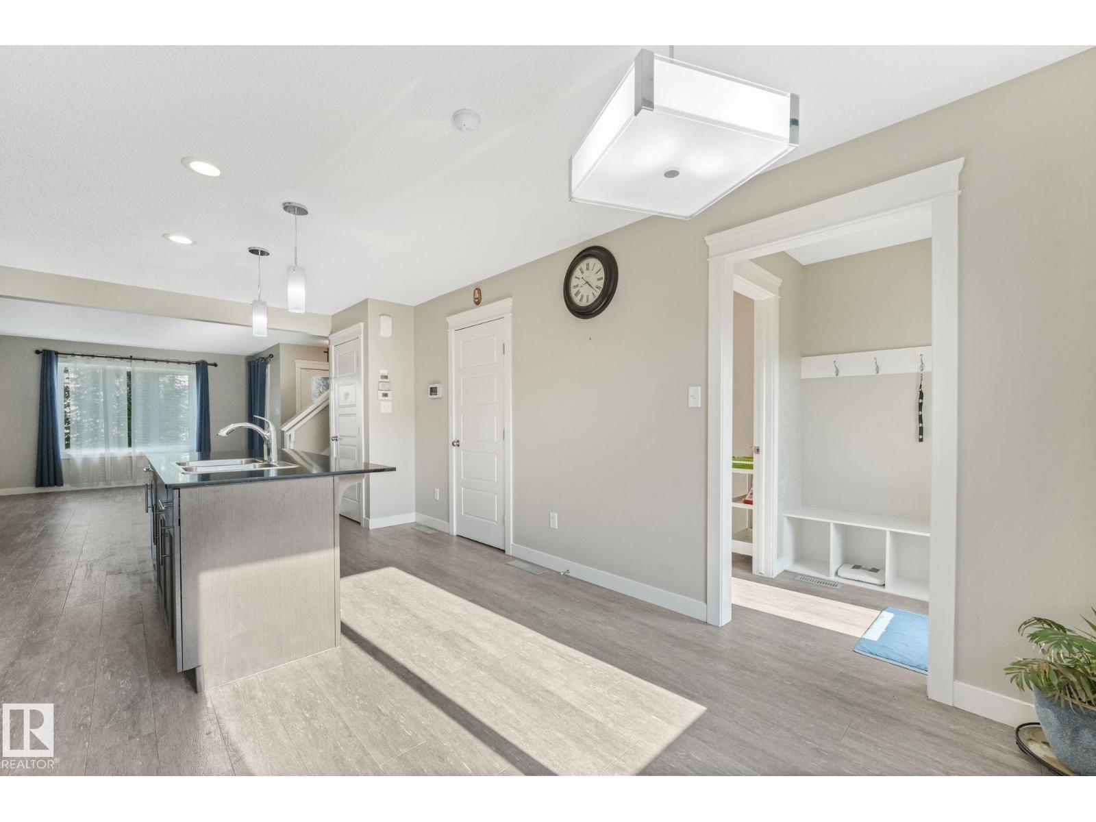 1251 163 ST SW - 23
