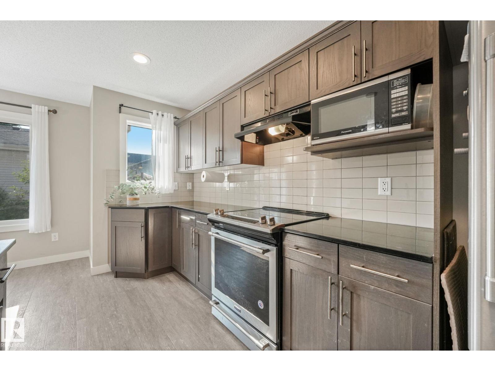 1251 163 ST SW - 18