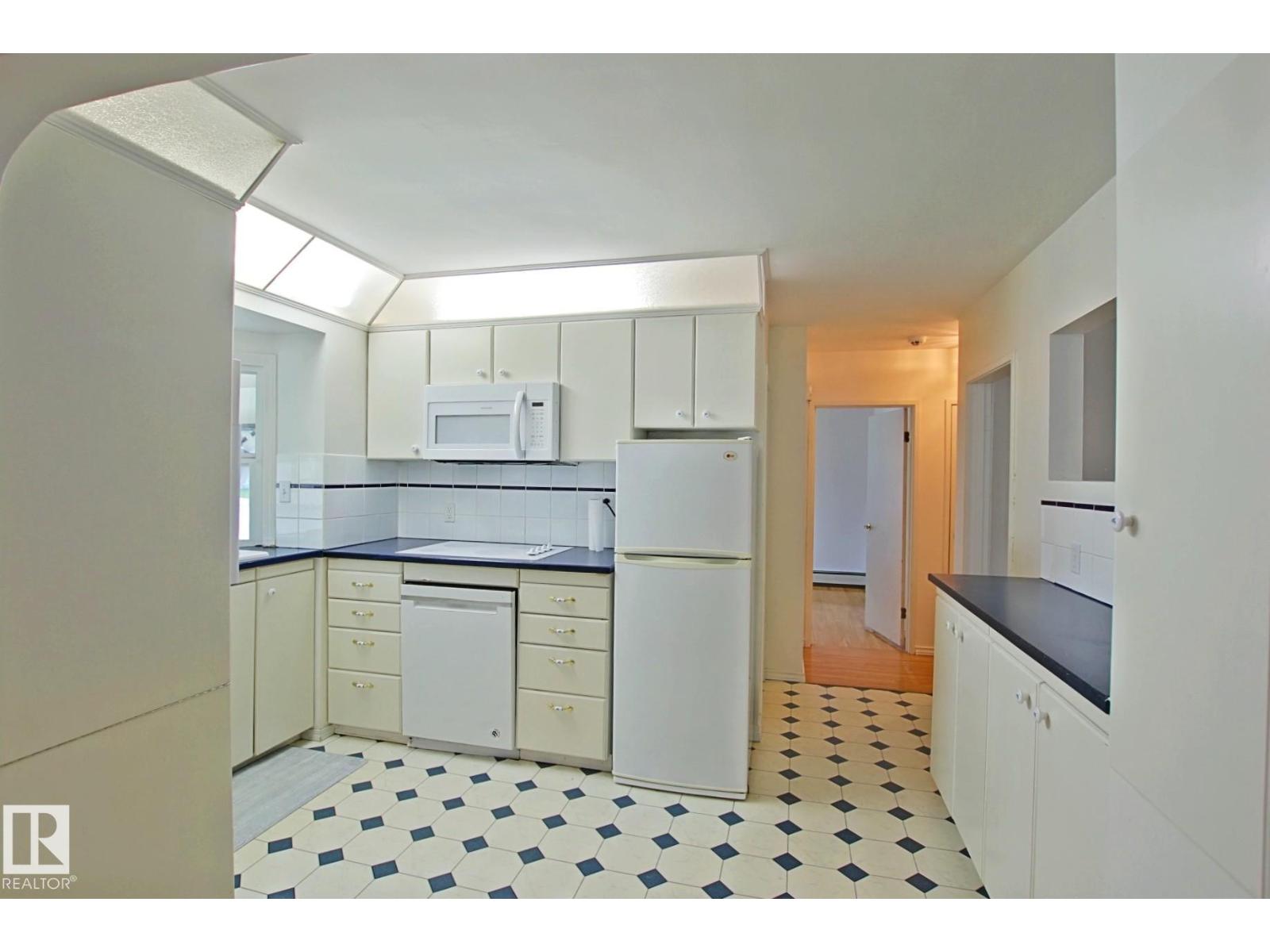 11242 56 ST NW - 8