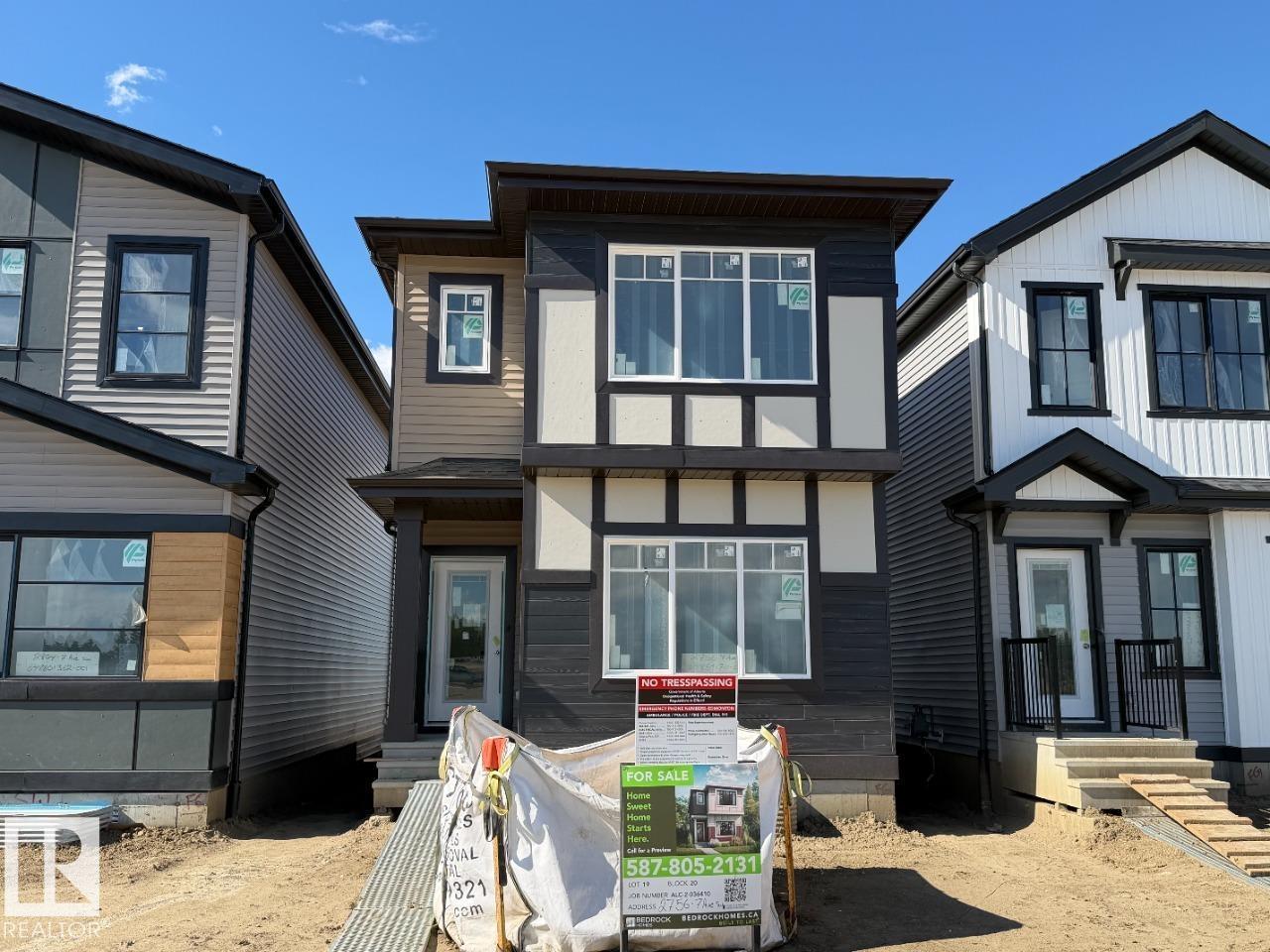 2756 7 AV SW - 8