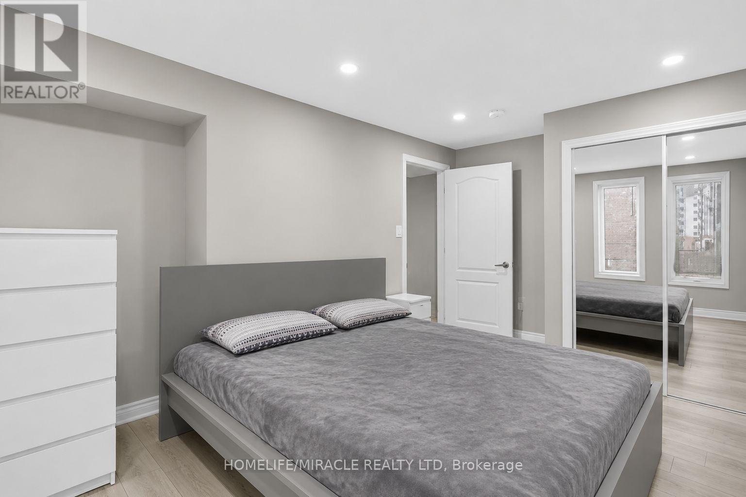 39 EVERTON DRIVE - 31