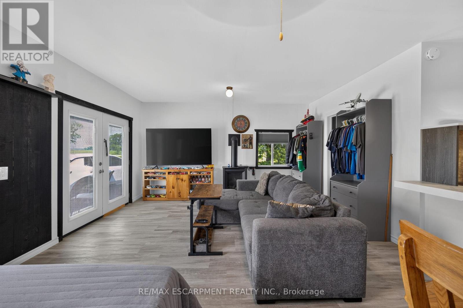 1284 CHEAPSIDE ROAD - 32
