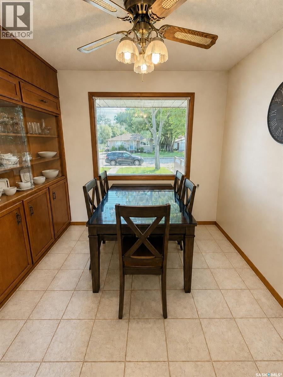 4266 Price AVENUE - 5