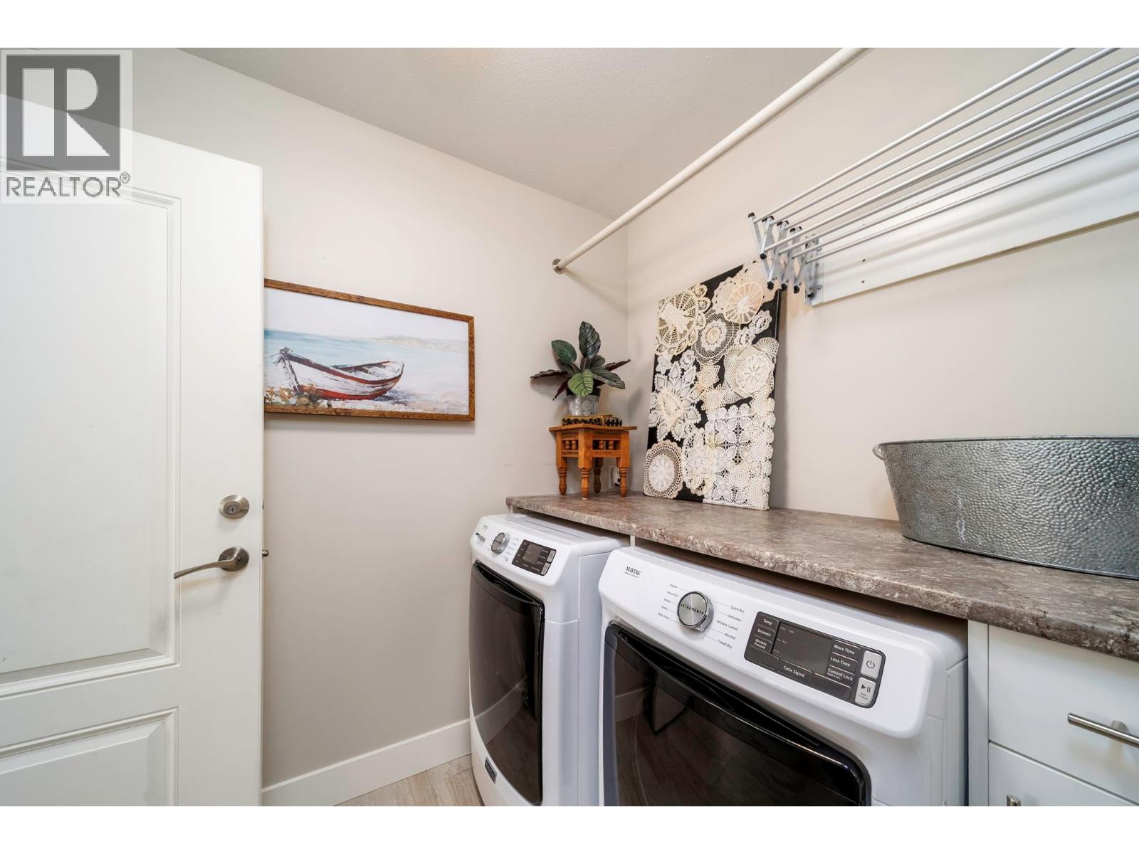 3942 Pine Valley Drive, Kelowna