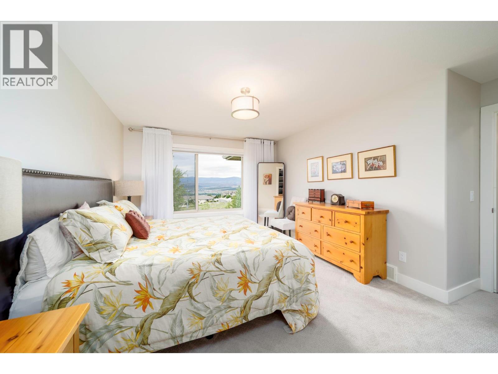 3942 Pine Valley Drive, Kelowna